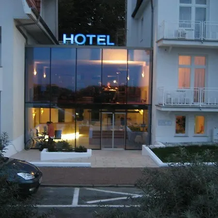 Hotel Kur- Und Sanddorn 3*